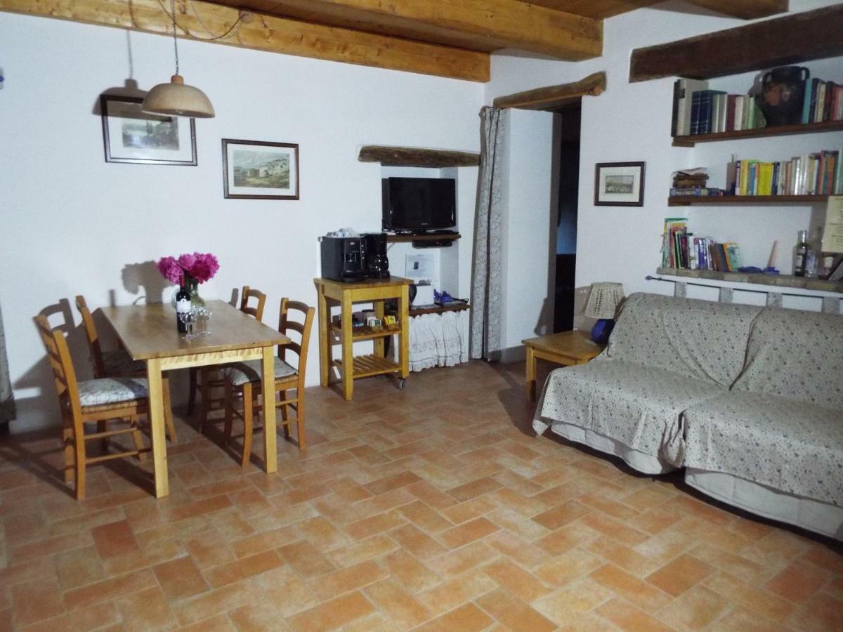 Agriturismo Frallarenza Ficulle Eksteriør billede