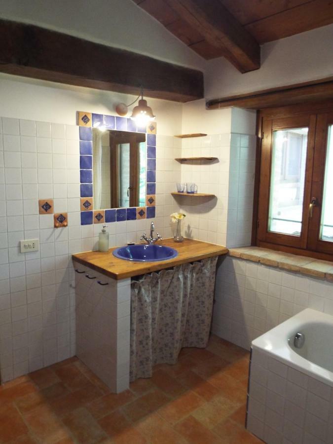 Agriturismo Frallarenza Ficulle Eksteriør billede